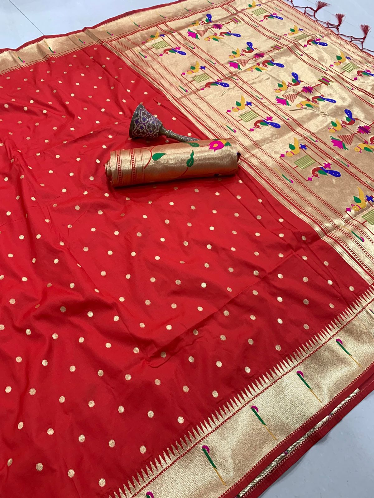 PURE SOFT GOLD ZARI KANCHIVRAM PAITHANI SILK AND CONTRAST PEACOCK BODER AND HEAVY MINA ZARI WEAVING PALLU