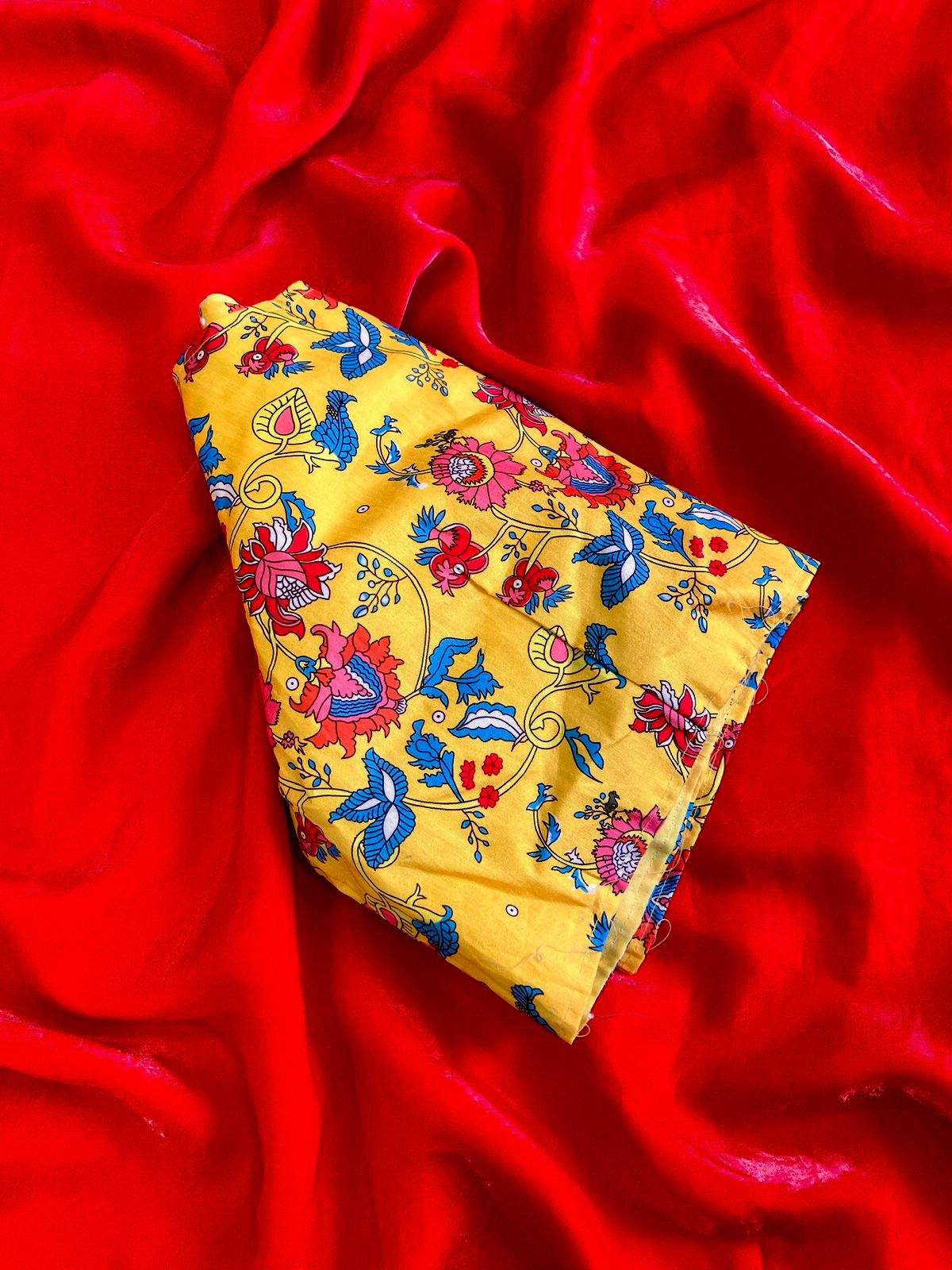 Space Silk Saree With beautiful kalamkari printed Stiched Blouse