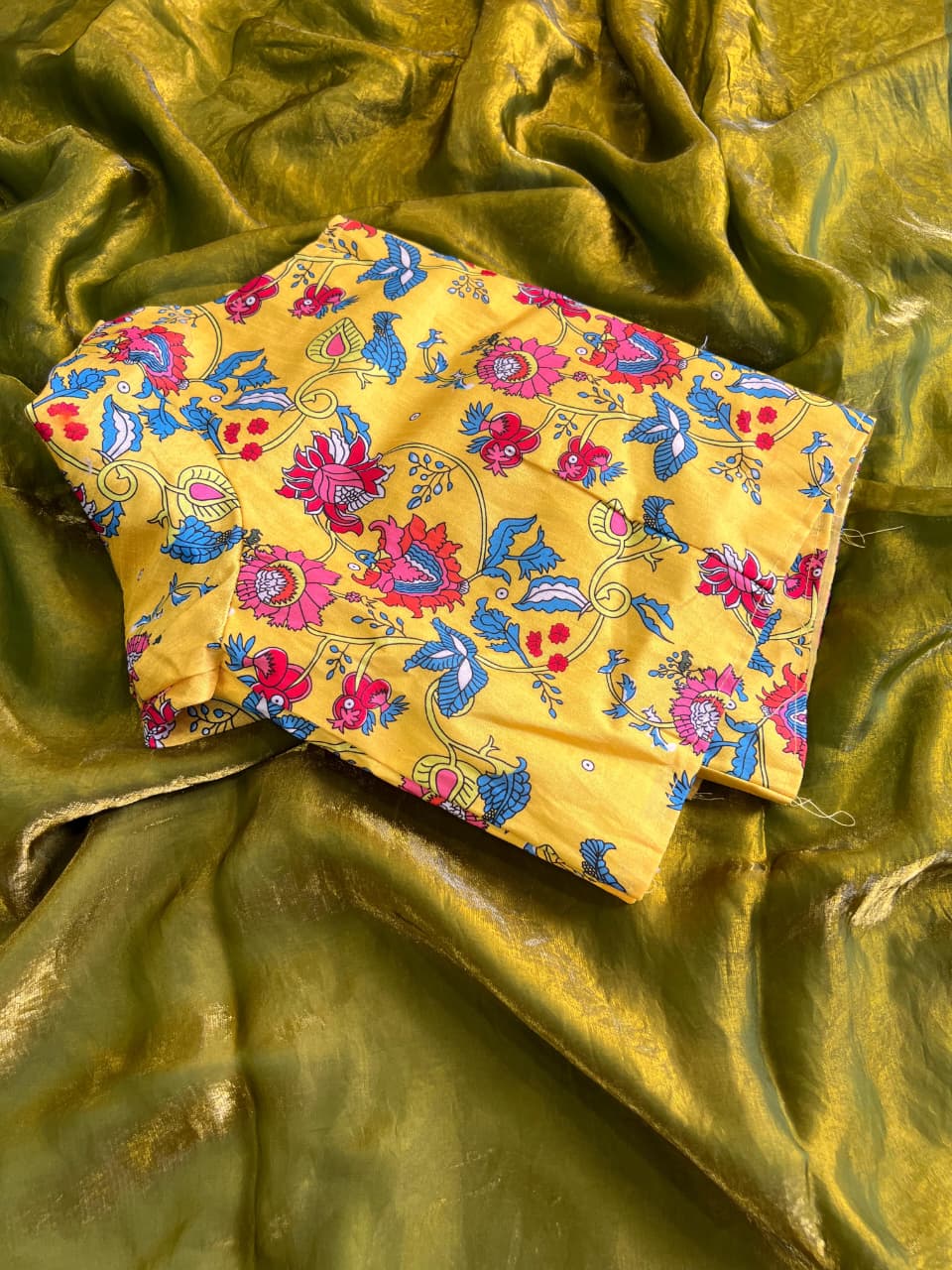 Space Silk Saree With beautiful kalamkari printed Stiched Blouse