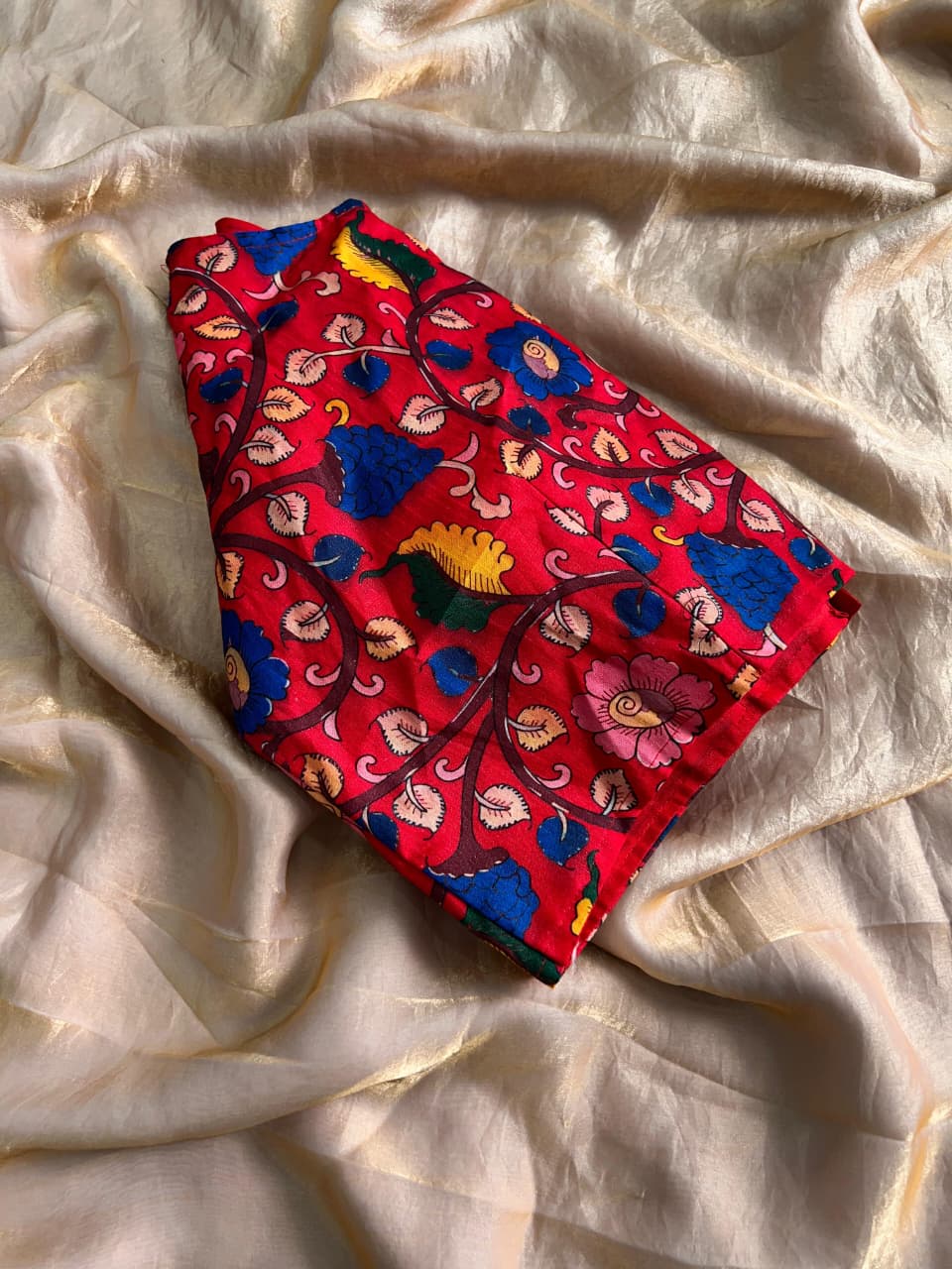 Space Silk Saree With beautiful kalamkari printed Stiched Blouse