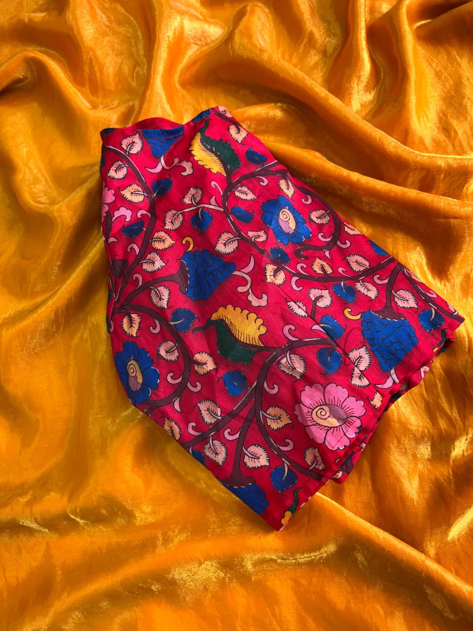 Space Silk Saree With beautiful kalamkari printed Stiched Blouse