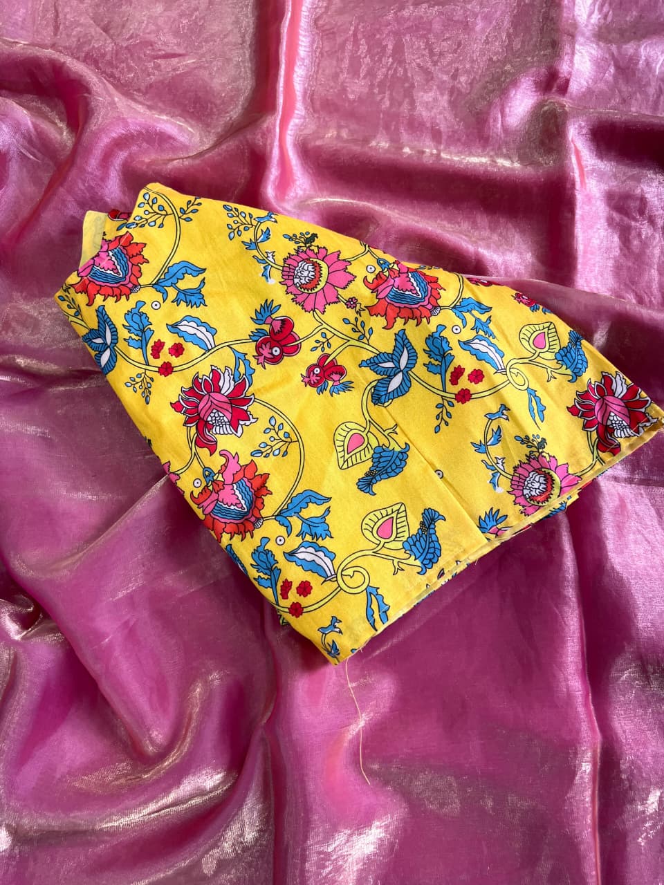 Space Silk Saree With beautiful kalamkari printed Stiched Blouse