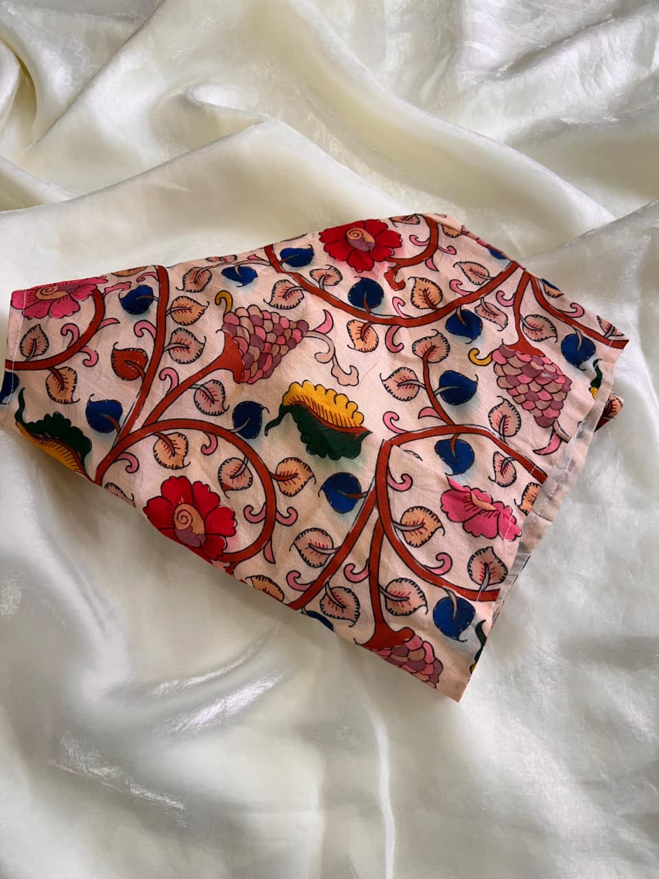 Space Silk Saree With beautiful kalamkari printed Stiched Blouse