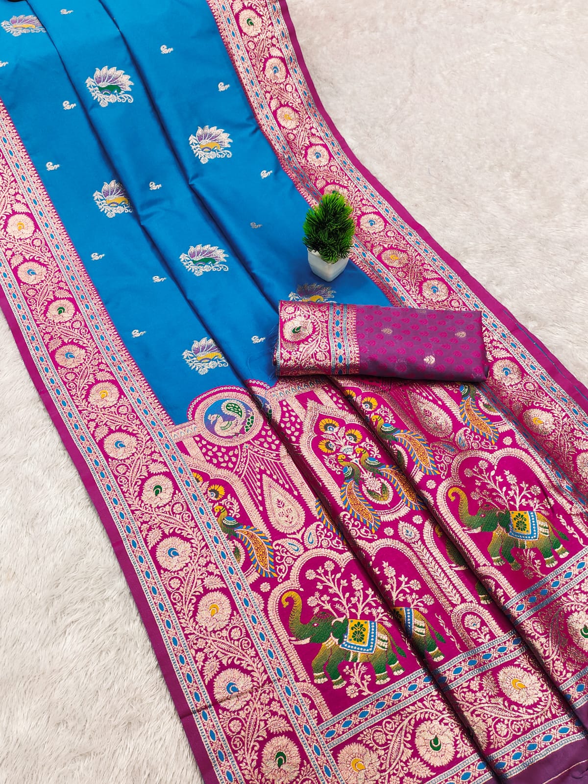 Banarasi silk saree with silk weaving blouse